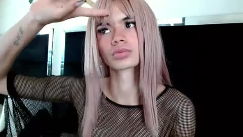 Jazmiinrosee online show from 08/06/26, 03:36