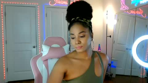 Jazmine Fox online show from 06/23/26, 07:56