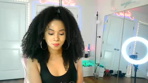 Jazmine Fox online show from 08/05/26, 05:38