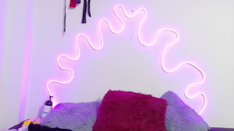 JazminePark online show from 12/22/25, 07:27