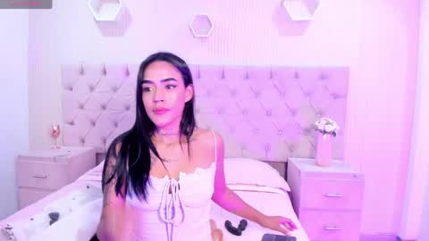 Jazminrusso  online show from 04/03/26, 05:16