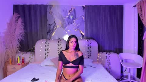 Jazminrusso  online show from 04/05/26, 05:15