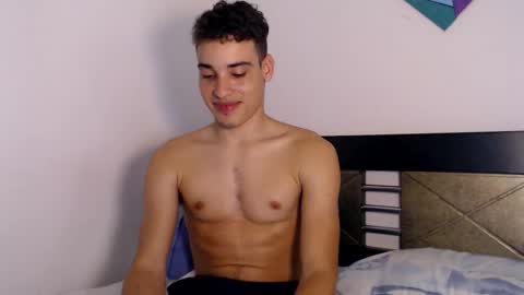 Lin online show from 10/20/25, 02:45