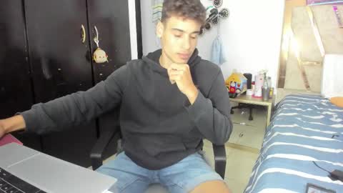 Lin online show from 02/03/26, 04:54