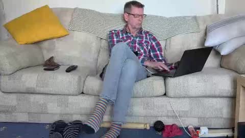 Jon online show from 03/12/25, 03:07