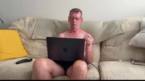 Jon online show from 07/11/26, 05:32