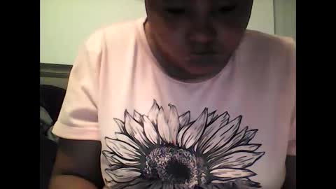 Snapshot of jccaramelbarbie12 chatting on 03/10/25, 12:29 JCCaramelbarbie online show from 03/10/25, 12:29