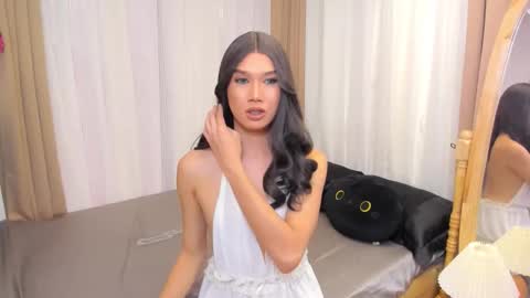 Snapshot of jchugecock chatting on 11/19/25, 06:46 jchugecock online show from 11/19/25, 06:46