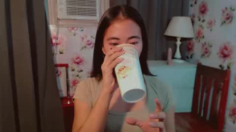 vivian online show from 08/05/26, 02:03