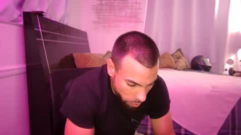 Snapshot of jcmax305 chatting on 03/08/25, 03:02 JcMax305 online show from 03/08/25, 03:02