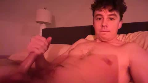 jcob1819 online show from 02/08/26, 03:43