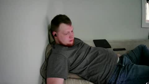 Snapshot of jd202009 chatting on 04/14/26, 07:31 Red Head Romeo online show from 04/14/26, 07:31