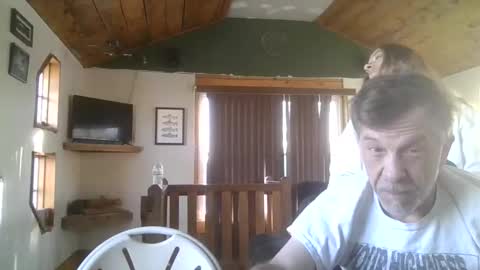 jdgiddy69 online show from 02/19/26, 08:38