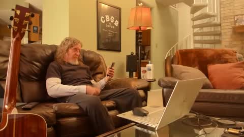 JDinEuless online show from 01/16/25, 08:14