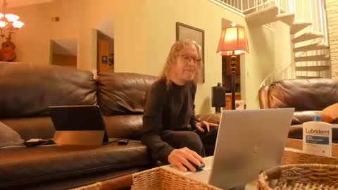 JDinEuless online show from 12/21/25, 04:47