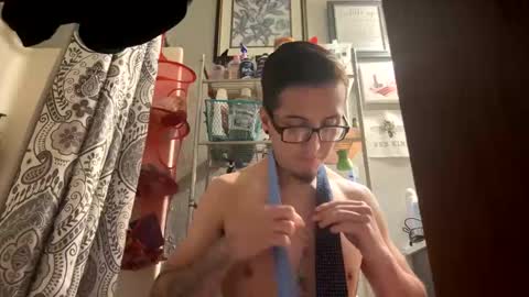 Snapshot of jdingo743817 chatting on 04/15/26, 11:39 jdingo743817 online show from 04/15/26, 11:39