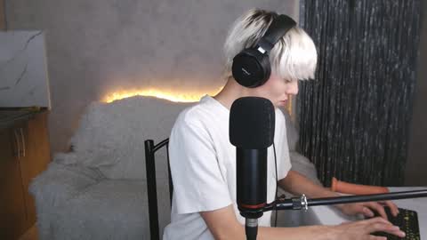 Angel online show from 12/22/24, 02:06