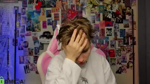 jean_wilsons online show from 11/22/25, 11:20