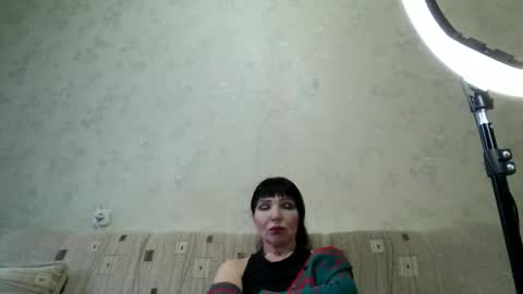 Snapshot of jeanedavis chatting on 05/05/26, 02:58 JeaneDavis online show from 05/05/26, 02:58