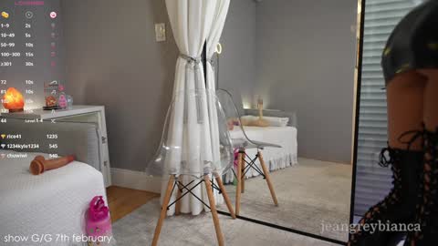 Bianca online show from 02/06/25, 10:53