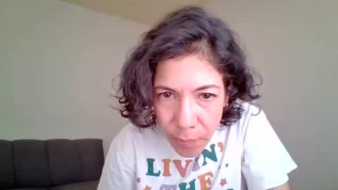 jeanneduval8888 online show from 05/30/26, 11:02