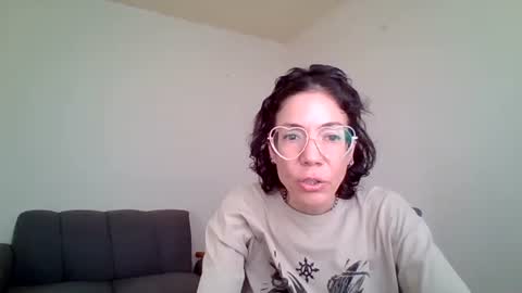 jeanneduval8888 online show from 06/04/26, 11:44