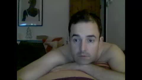 Snapshot of jeano79 chatting on 12/21/24, 04:36 jeano79 online show from 12/21/24, 04:36