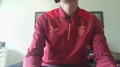 Snapshot of jeanpierbello7 chatting on 01/28/25, 05:46 jean pier bello Silva online show from 01/28/25, 05:46