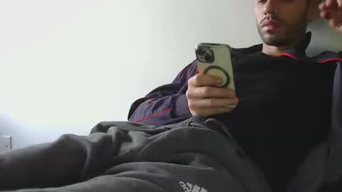 Snapshot of jeanpierbello7 chatting on 10/18/25, 09:26 jean pier bello Silva online show from 10/18/25, 09:26