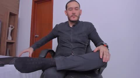 Jeanpiere online show from 02/06/26, 04:39