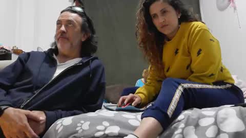 Snapshot of jeans_and_emma chatting on 01/14/26, 02:28 jeans_and_emma online show from 01/14/26, 02:28