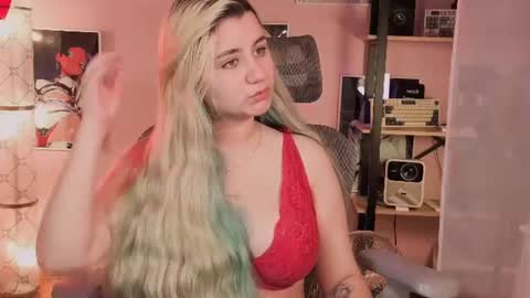 Snapshot of jeantony chatting on 06/10/26, 12:37 Barbara online show from 06/10/26, 12:37
