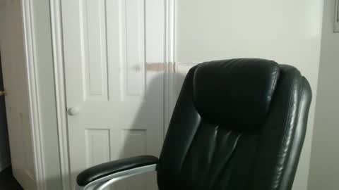 JE online show from 01/21/25, 04:10