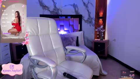 Jeen Taylor online show from 03/21/26, 08:23