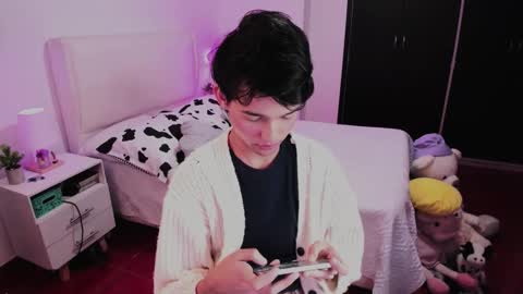 Snapshot of jeesus_vd chatting on 09/30/25, 03:33 J E V D online show from 09/30/25, 03:33