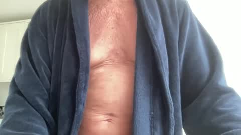 Snapshot of jeeves200 chatting on 04/15/26, 08:32 Sensual Jeeves online show from 04/15/26, 08:32