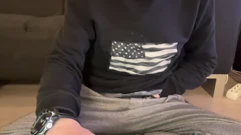 Snapshot of jeezaz chatting on 01/22/25, 02:37 jeezaz online show from 01/22/25, 02:37