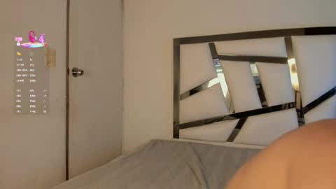 jei_7m online show from 10/22/25, 03:07