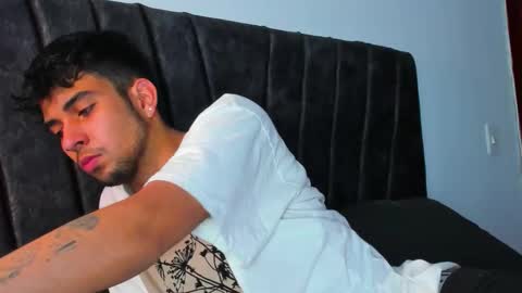 Snapshot of jei_cox chatting on 10/23/25, 11:31 jei online show from 10/23/25, 11:31