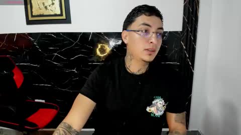 Snapshot of jeicoo_grey chatting on 01/10/26, 04:53 jeicoo grey online show from 01/10/26, 04:53