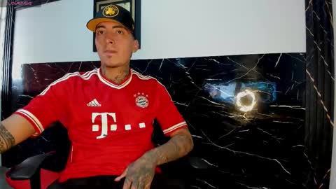 Snapshot of jeicoo_grey chatting on 01/13/26, 04:45 jeicoo grey online show from 01/13/26, 04:45