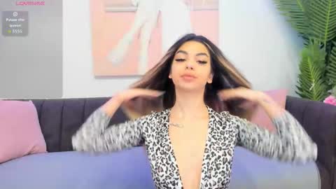 jelly__beanss online show from 11/25/25, 07:52