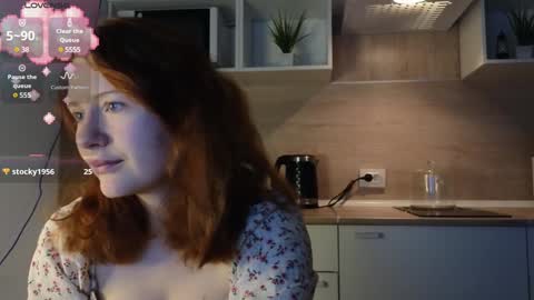 Snapshot of jelly_cherry chatting on 12/07/24, 08:55 Emily online show from 12/07/24, 08:55