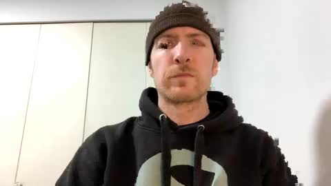 jem_boi_ online show from 02/11/25, 10:26