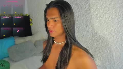 jem roses3 online show from 01/19/25, 03:39