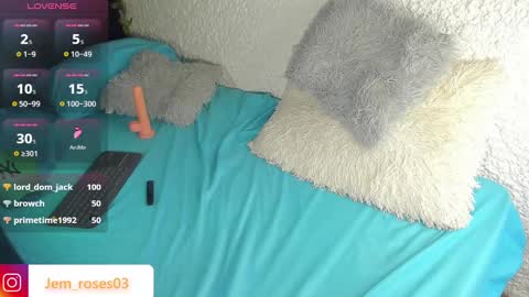 jem roses3 online show from 01/26/25, 08:25