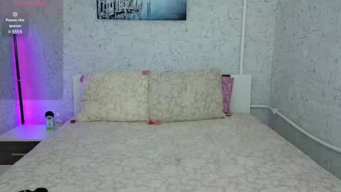 Alice online show from 01/17/25, 01:46