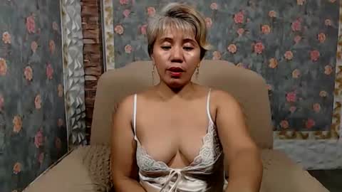 Snapshot of jemm36 chatting on 12/28/24, 09:20 Jem online show from 12/28/24, 09:20