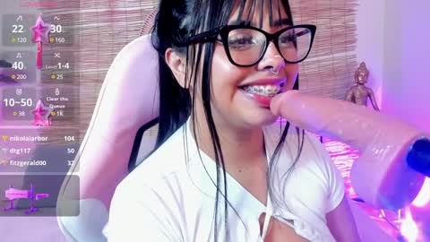 Snapshot of jena_nicols chatting on 12/10/24, 09:55 Jena online show from 12/10/24, 09:55