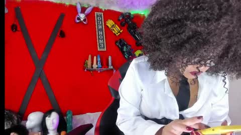 jena_rosse online show from 04/30/26, 10:43